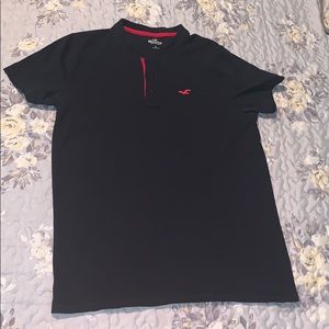 Hollister tee size Small